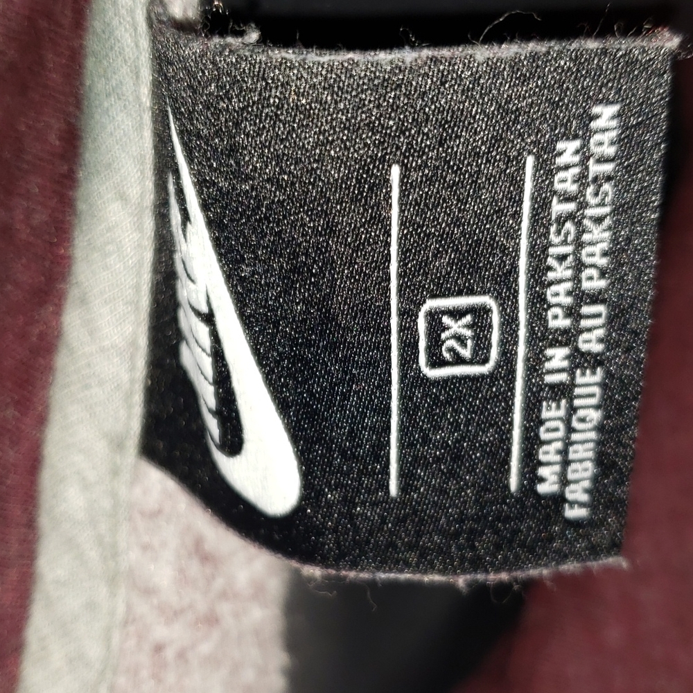 Nike Pullover - image 3